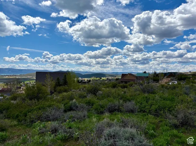 427 W Bluegrass Way, Garden City, Utah 84028