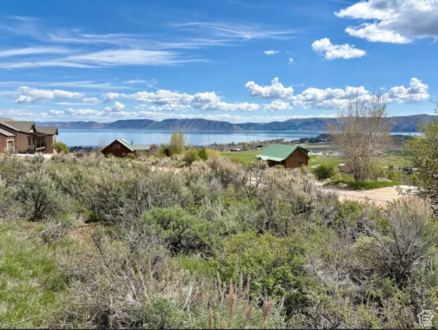 427 W Bluegrass Way, Garden City, Utah 84028