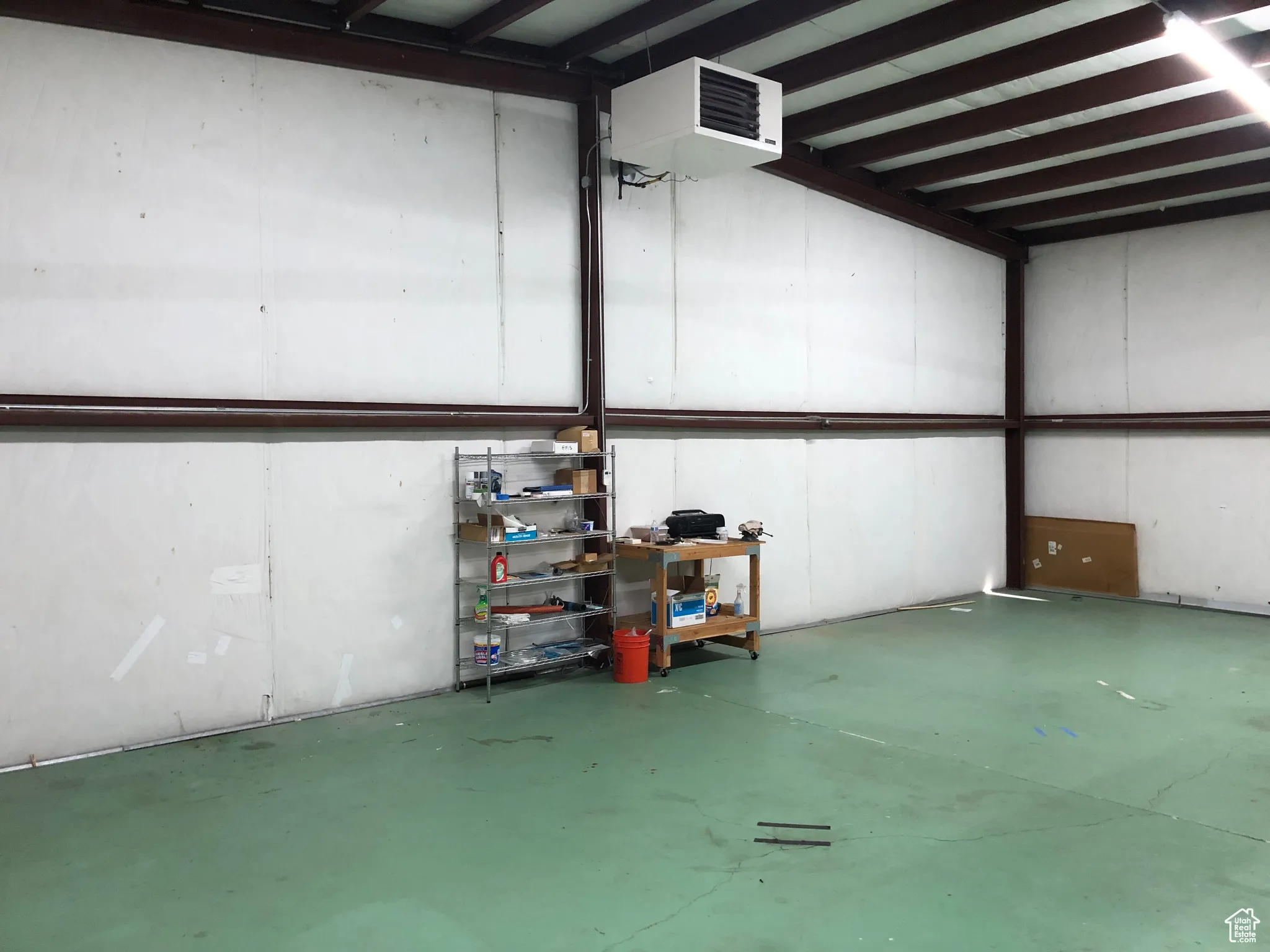 Garage with a heating unit