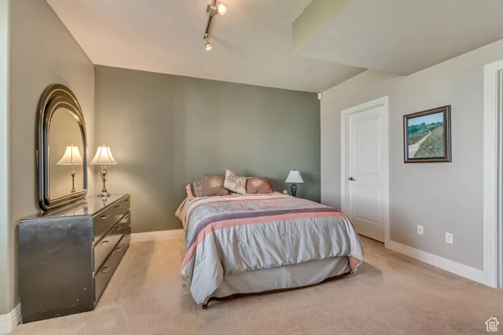2116 E Falcon Ridge Dr, Draper (ut Cnty), Utah 84020