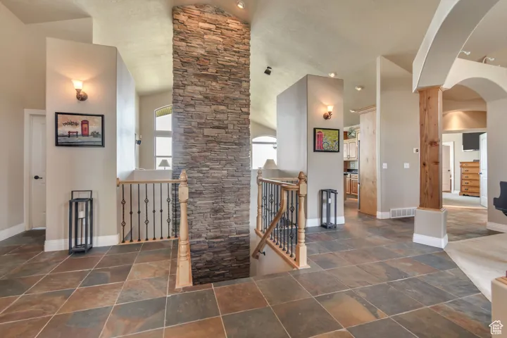 2116 E Falcon Ridge Dr, Draper (ut Cnty), Utah 84020