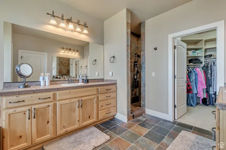 2116 E Falcon Ridge Dr, Draper (ut Cnty), Utah 84020