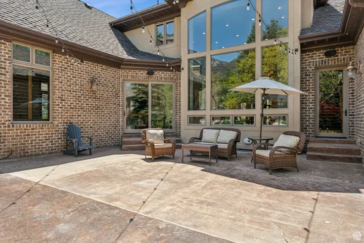 1 S Crosshill Ln, Sandy, Utah 84092