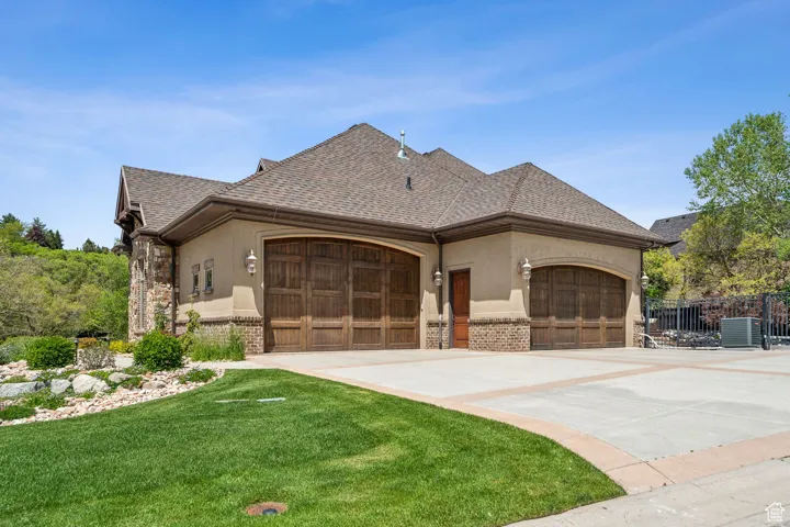 1 S Crosshill Ln, Sandy, Utah 84092