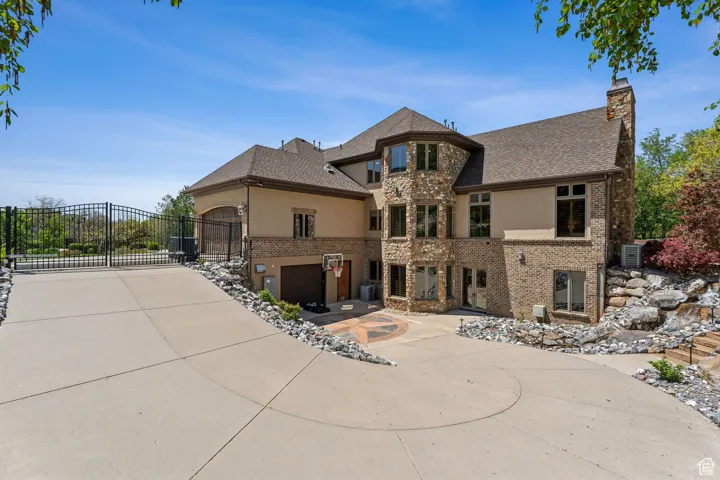 1 S Crosshill Ln, Sandy, Utah 84092
