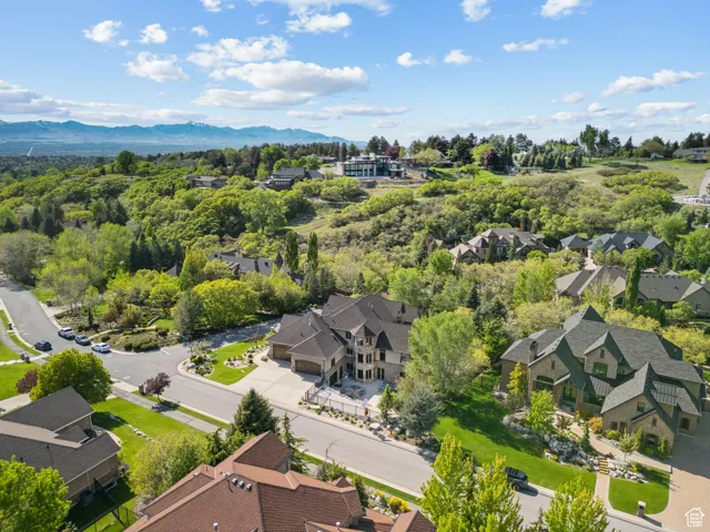 1 S Crosshill Ln, Sandy, Utah 84092
