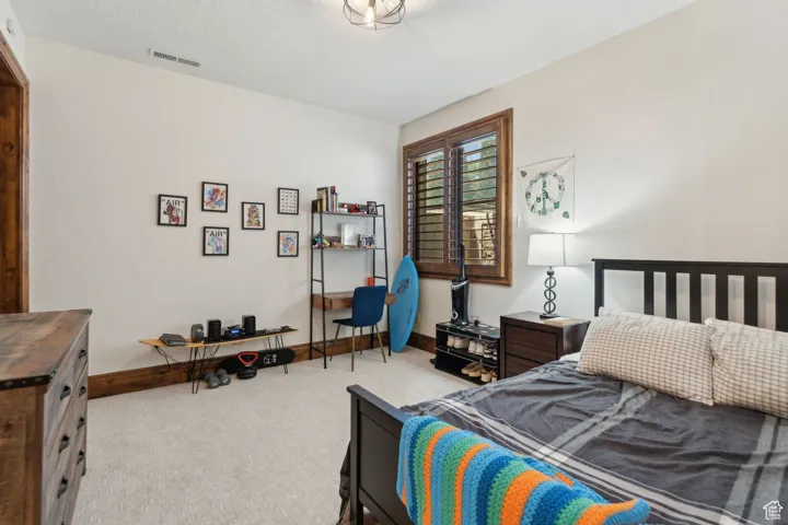 1 S Crosshill Ln, Sandy, Utah 84092