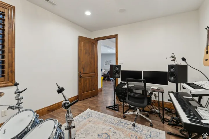 1 S Crosshill Ln, Sandy, Utah 84092
