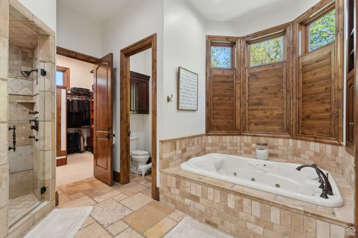 1 S Crosshill Ln, Sandy, Utah 84092