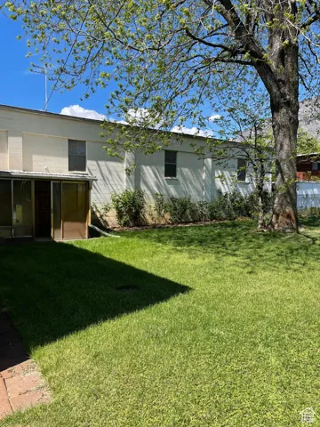 735 S State St, Provo, Utah 84606