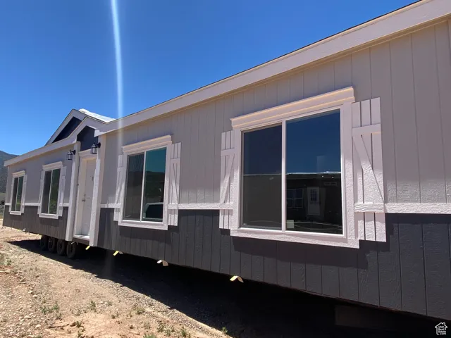 View of side of home
