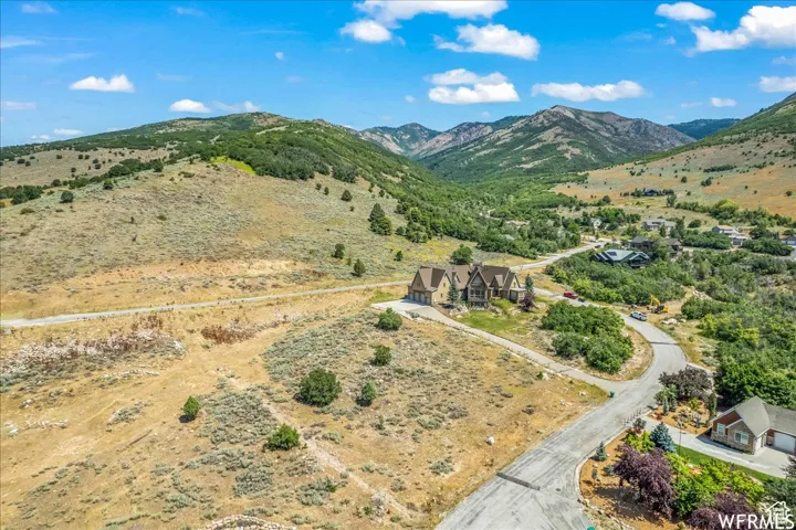 4349 N Snowflake Cir #19, Eden, Utah 84310