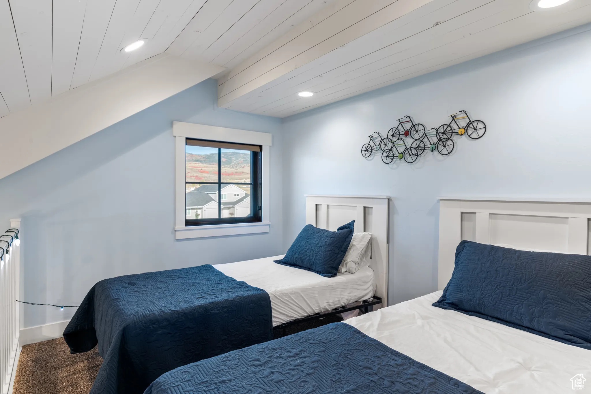 Bedroom with recessed lighting, carpet, and wooden ceiling