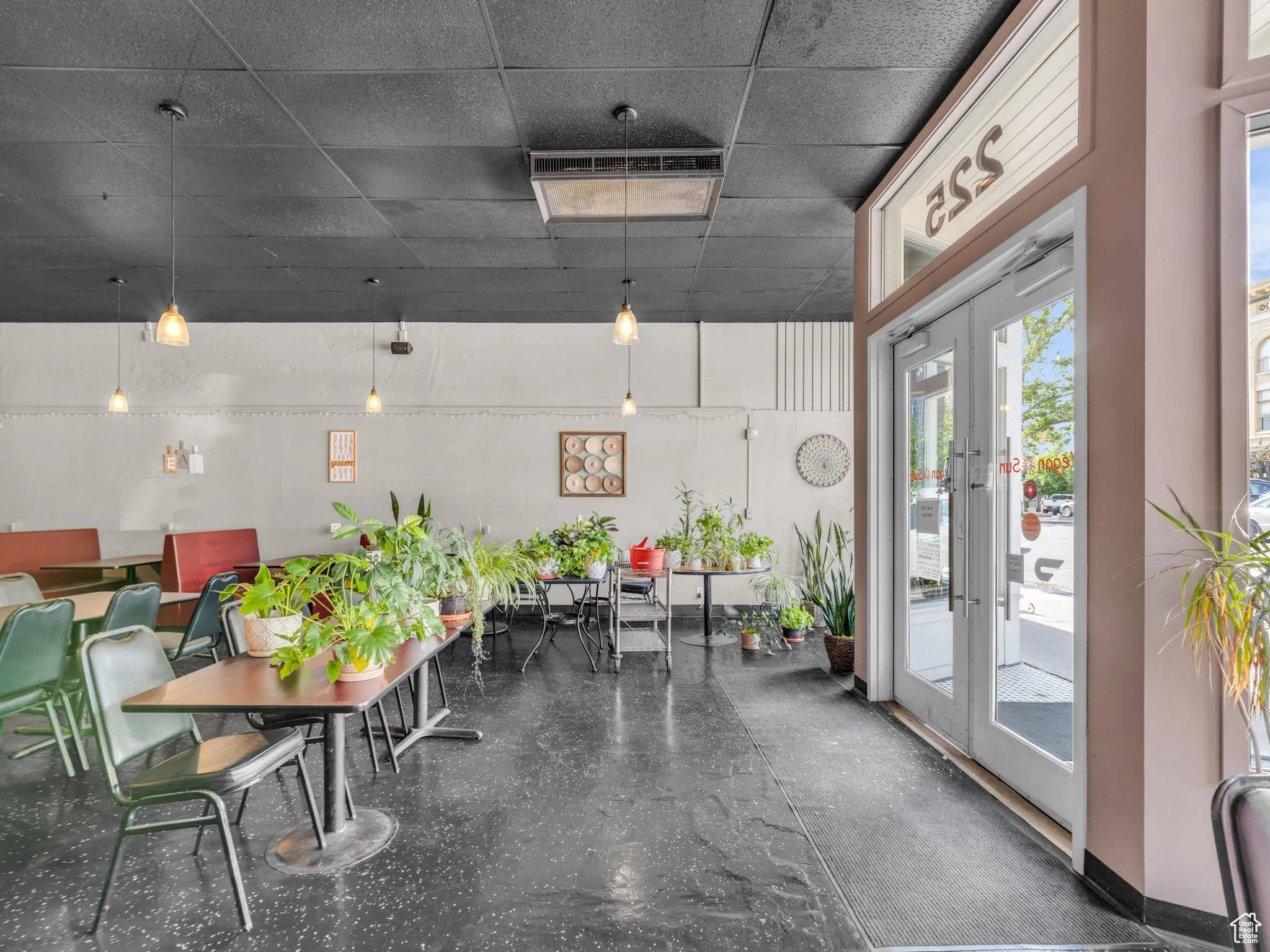 Common area with a drop ceiling