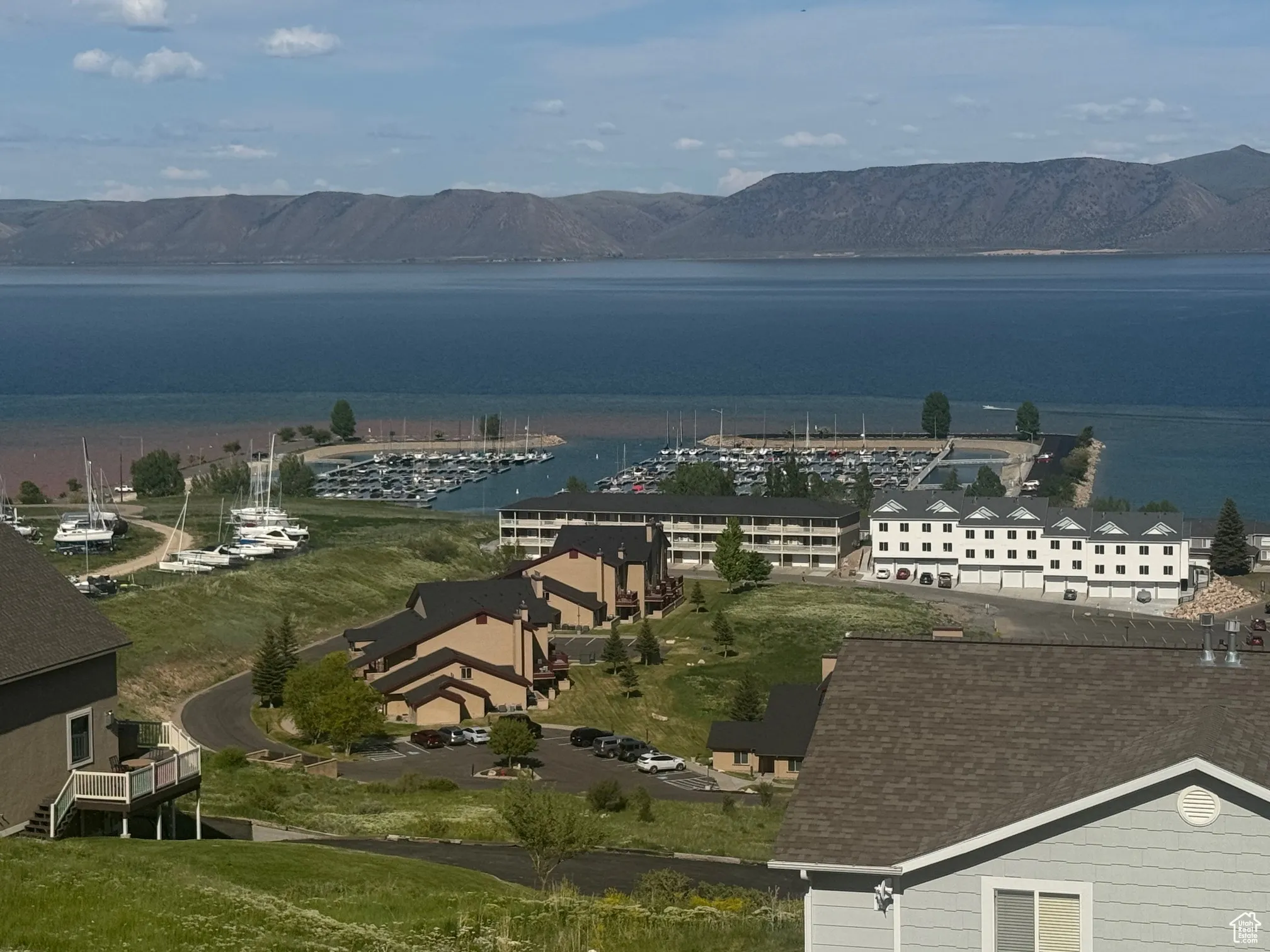 Bird's eye view of a water and mountain view