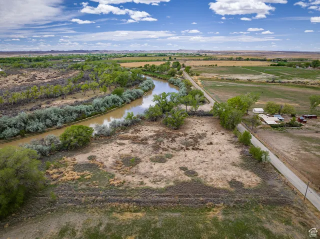 2220 N Long St, Green River, Utah 84525