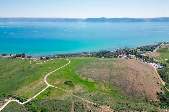2555 N Bear Lake Blvd, Garden City, Utah 84028