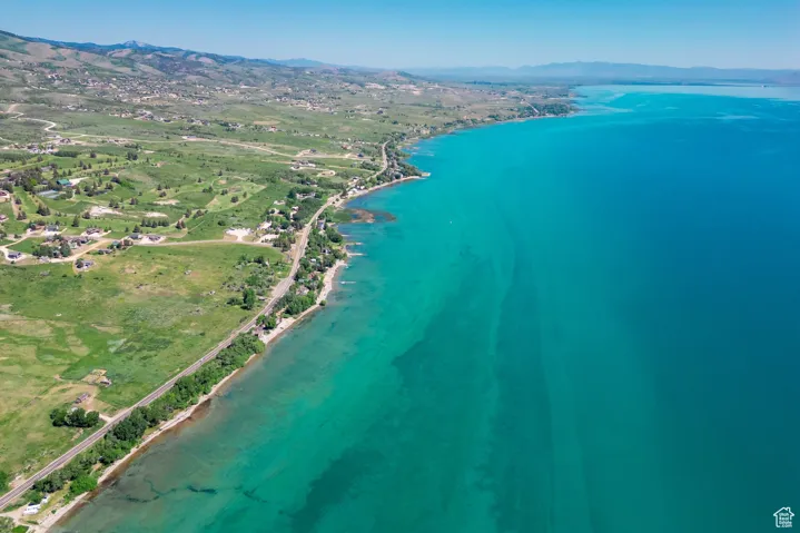 2555 N Bear Lake Blvd, Garden City, Utah 84028