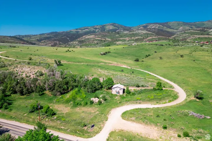 2555 N Bear Lake Blvd, Garden City, Utah 84028