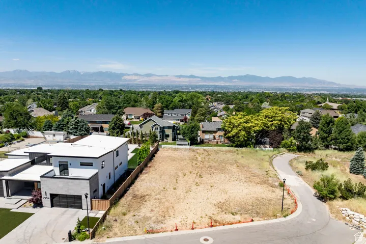 9942 S Altamont Dr, Sandy, Utah 84092