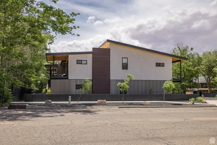 214 S 200 E #9, Moab, Utah 84532