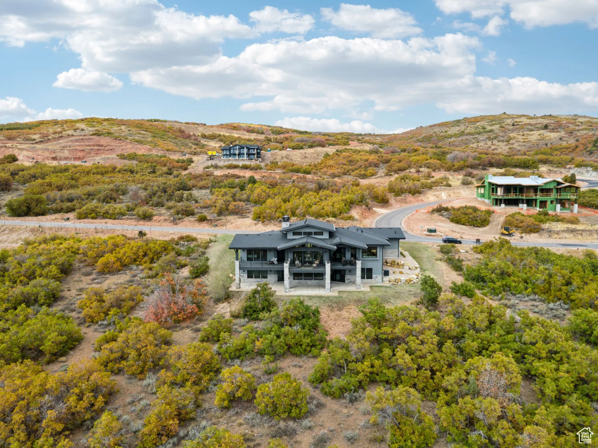 Aerial view of property and surrounding area