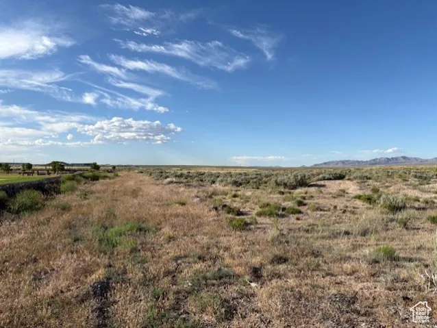 View of nature featuring rural landscape and mountains