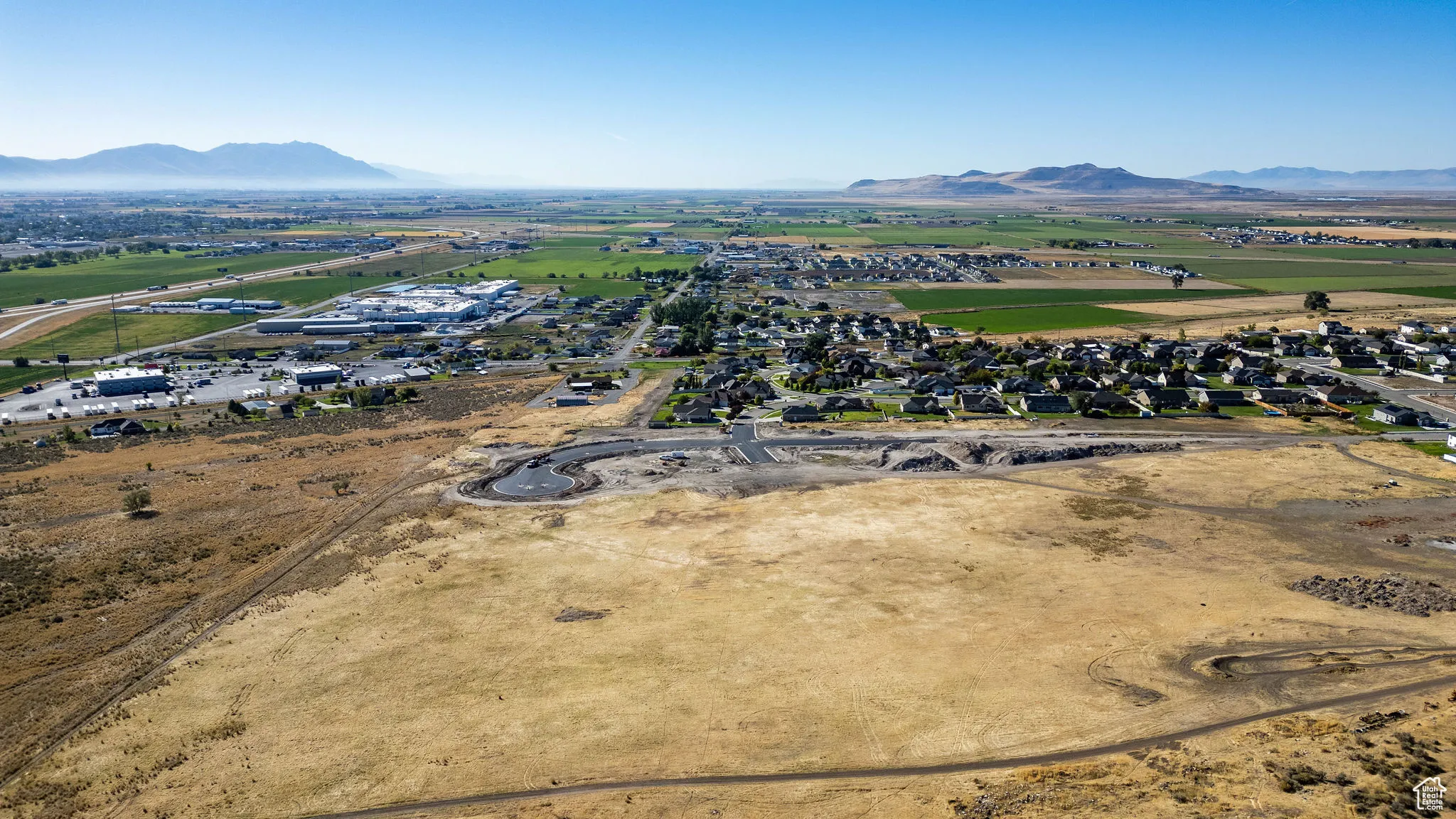 Overview of rural landscape with mountains