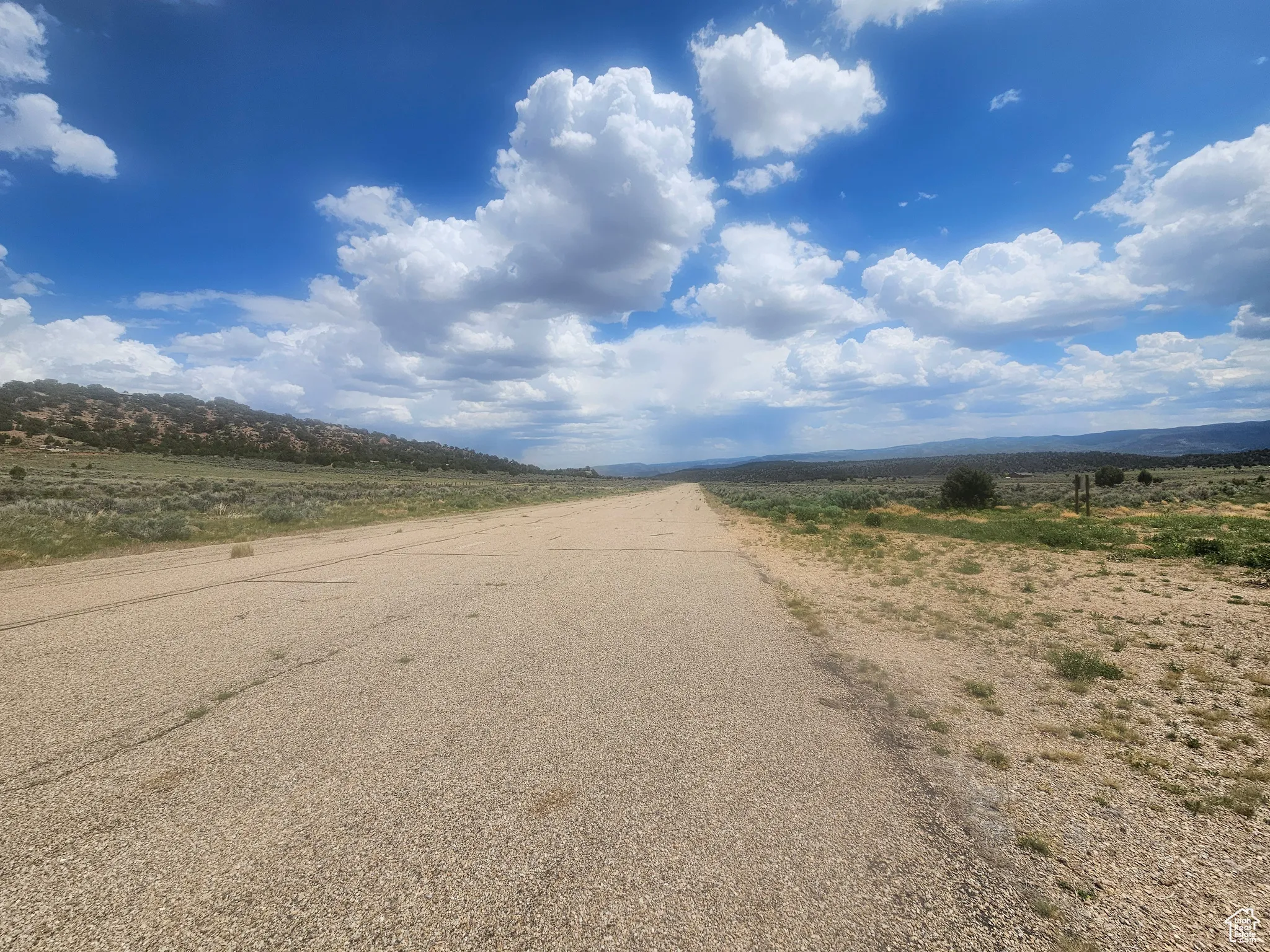 Airplane Runway