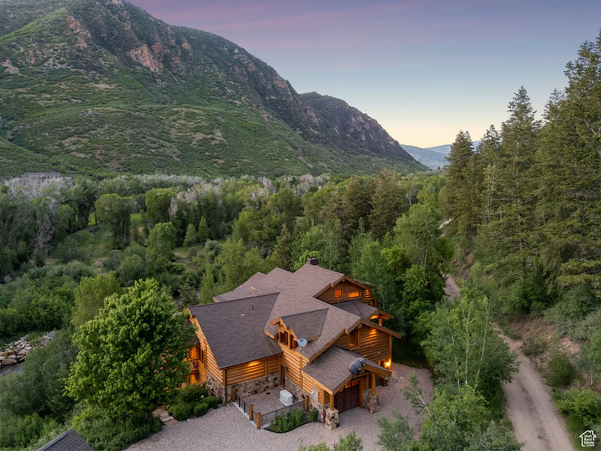 Mountain view and secluded area