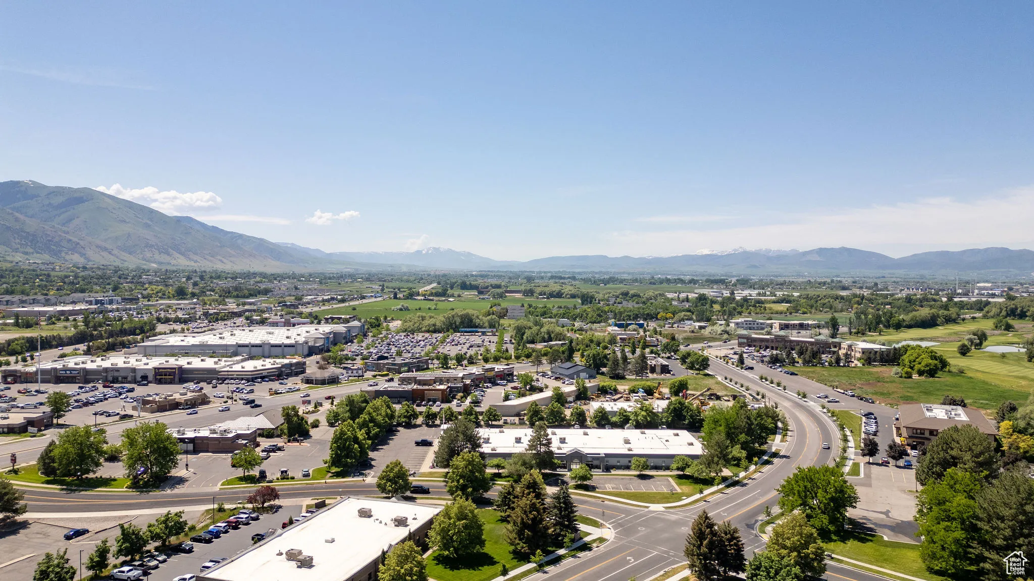 Bird's eye view of a mountain backdrop