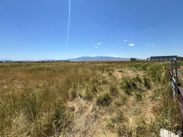 208 W 3600 N, Hyde Park, Utah 84318