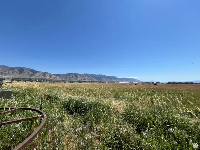 208 W 3600 N, Hyde Park, Utah 84318