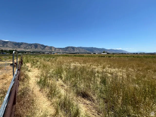 208 W 3600 N, Hyde Park, Utah 84318