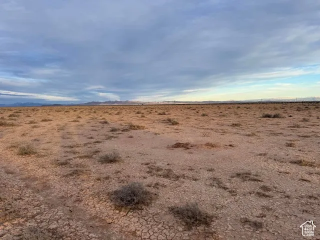 View of nature with rural landscape and a desert landscape