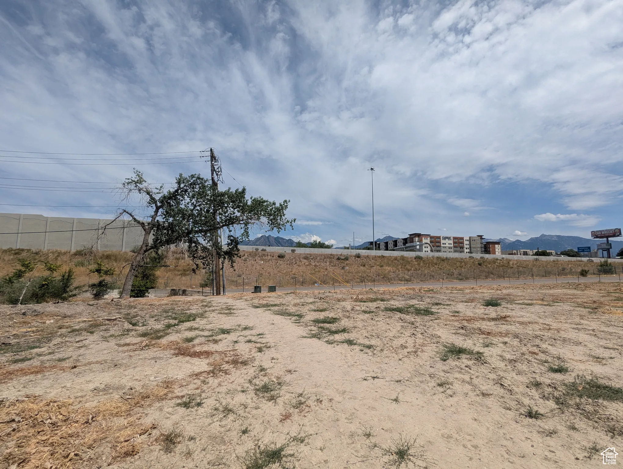 View of yard with a mountain view
