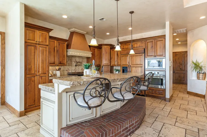 480 W Tonapah Way, Ivins, Utah 84738