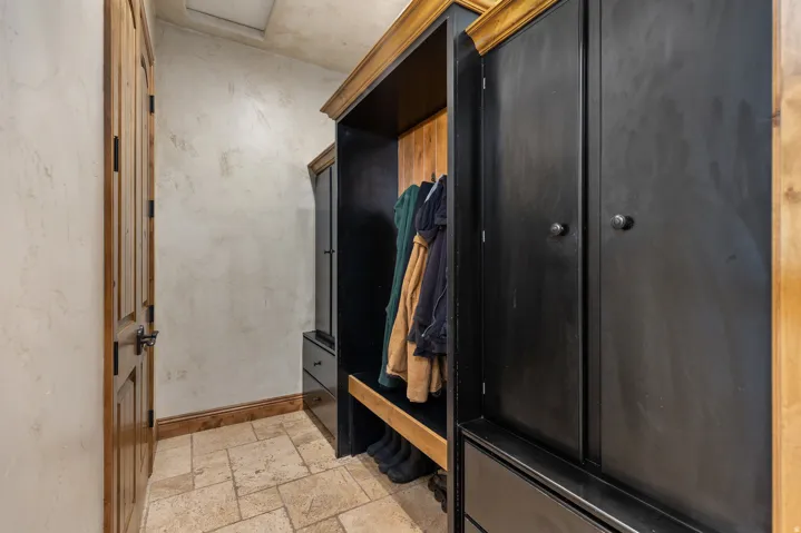 480 W Tonapah Way, Ivins, Utah 84738