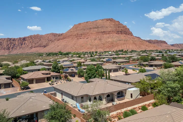 480 W Tonapah Way, Ivins, Utah 84738