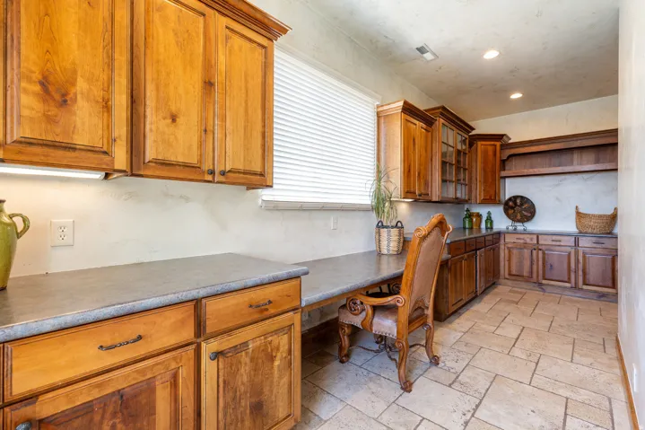 480 W Tonapah Way, Ivins, Utah 84738