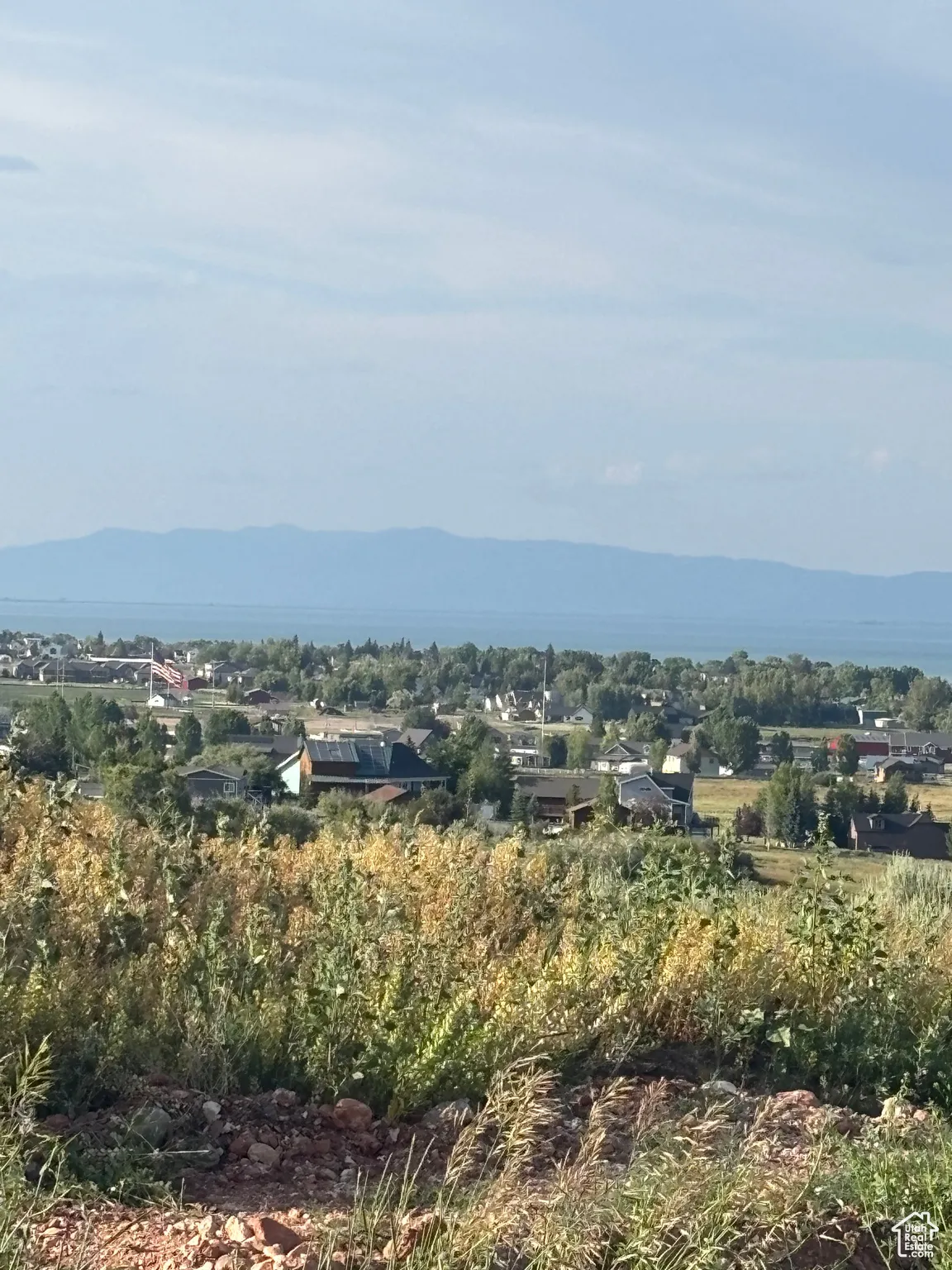 View of mountain backdrop and valley