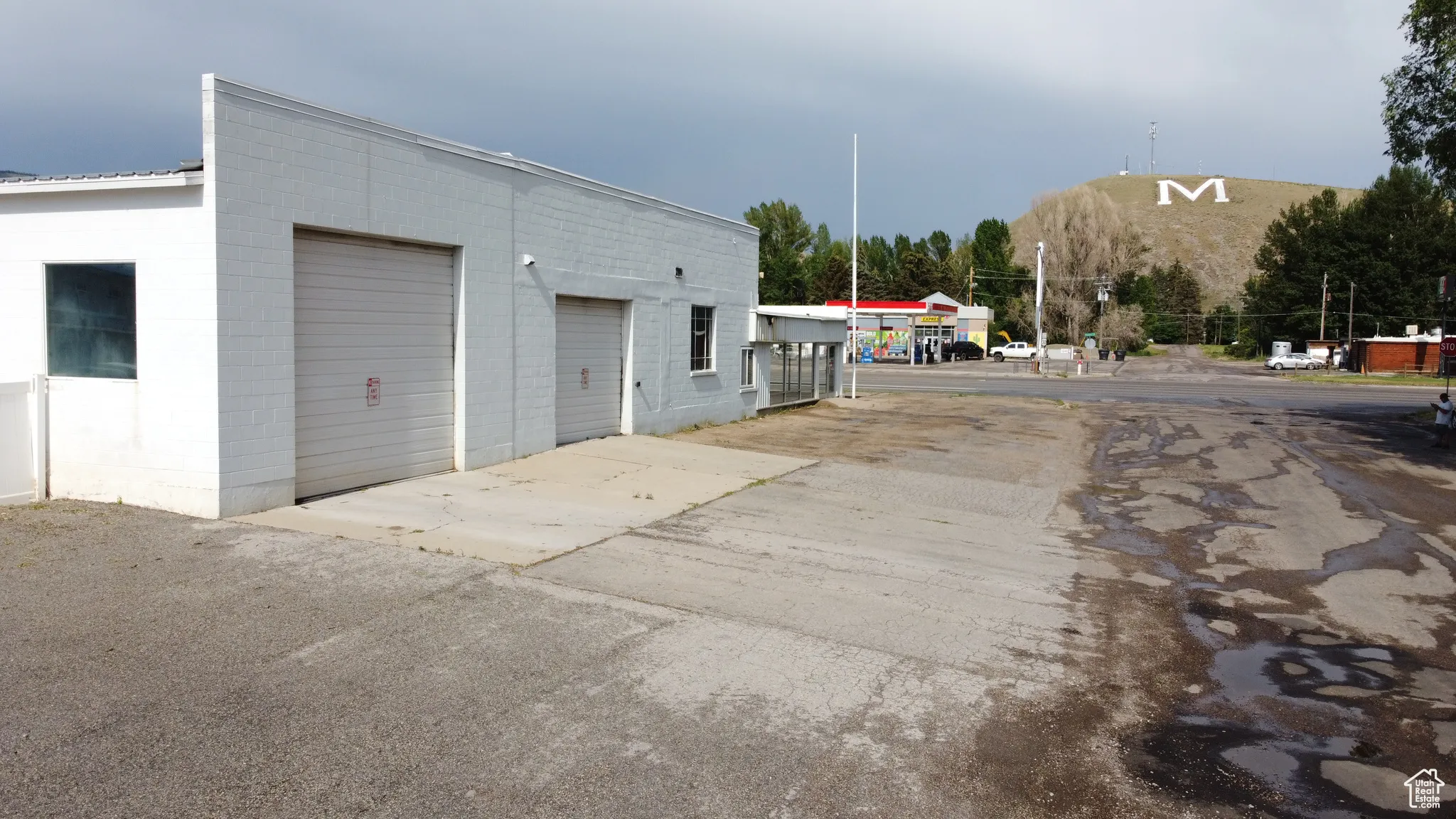 View of detached garage