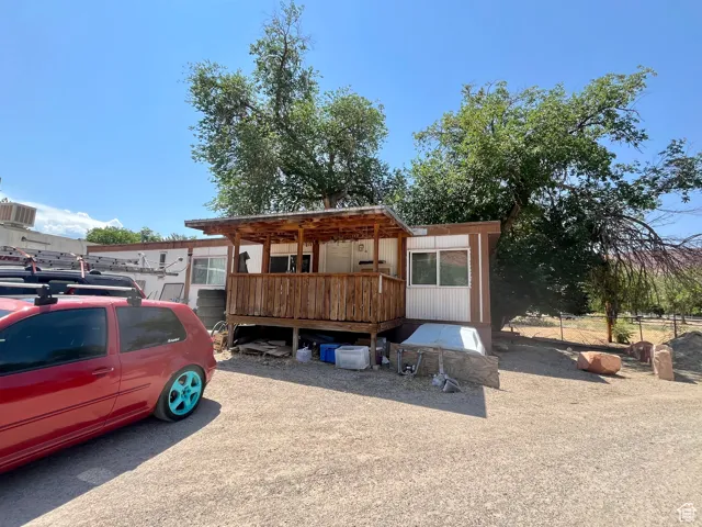 221 E 200 N, Moab, Utah 84532