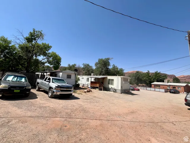 221 E 200 N, Moab, Utah 84532