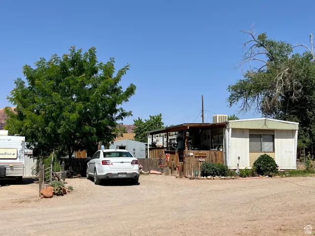 221 E 200 N, Moab, Utah 84532