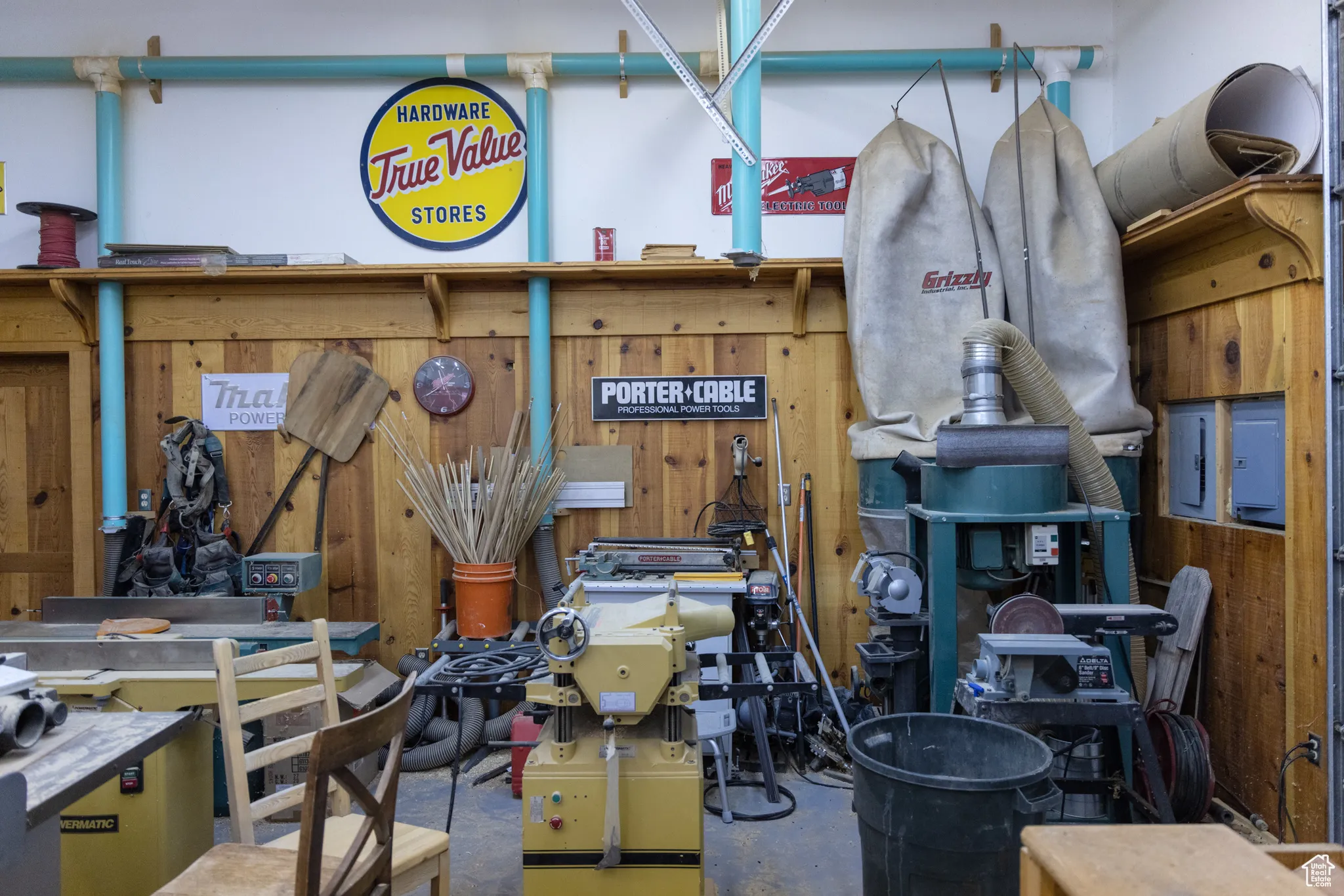 Large Wood-working shop