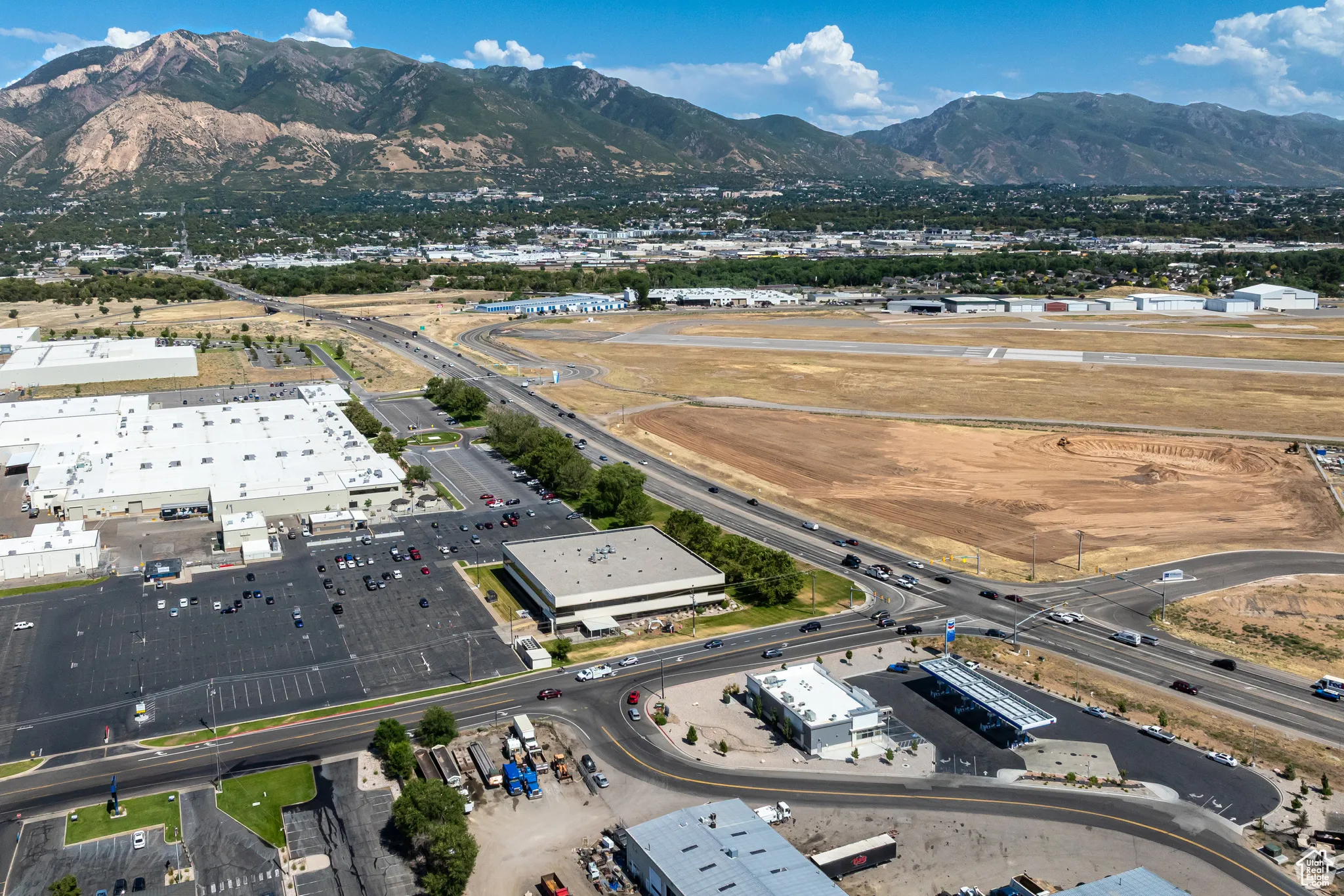 Aerial view of a mountainous background
