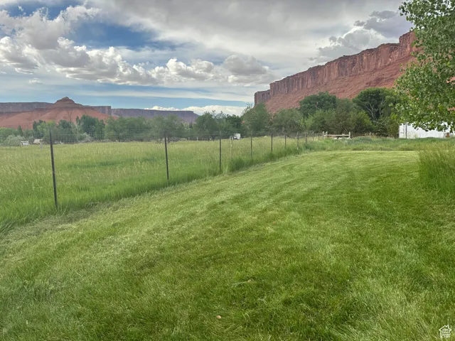 9 Chamisa Ln, Castle Valley, Utah 84532