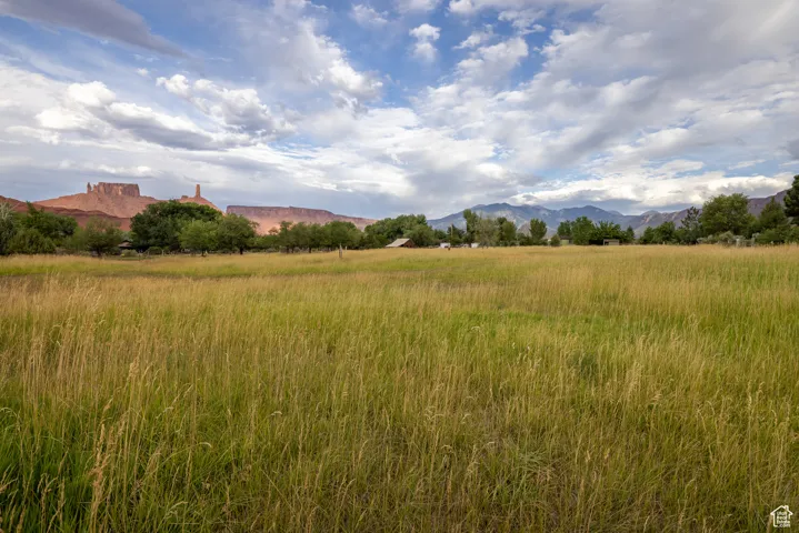 9 Chamisa Ln, Castle Valley, Utah 84532