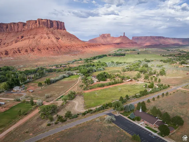 9 Chamisa Ln, Castle Valley, Utah 84532